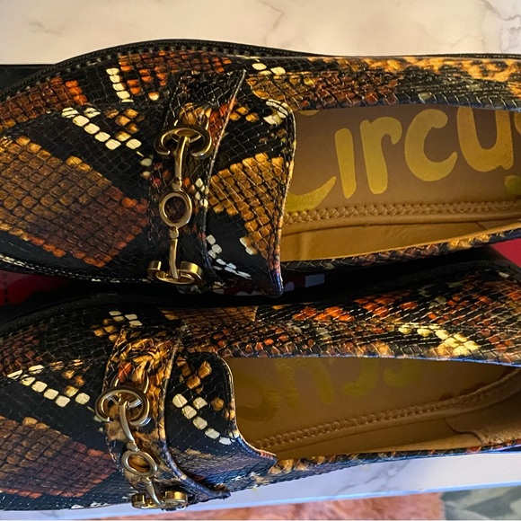 Circus by Sam Edelman Snake print Loafers - Picture 2 of 9
